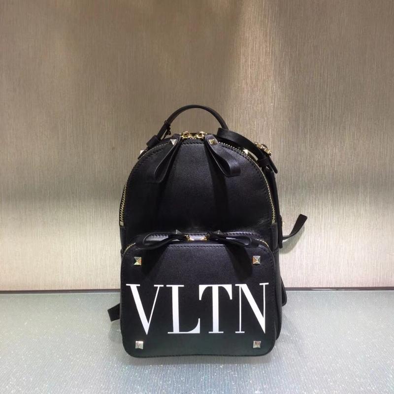 Valentino Clutches Bags VA8914 Full Leather Small Black